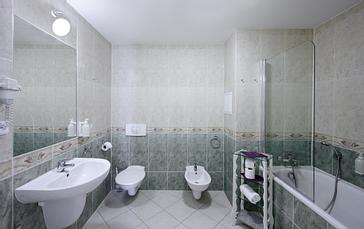 Garzotto Hotels & Resorts s.r.o. | Residence Romanza | Photos 83